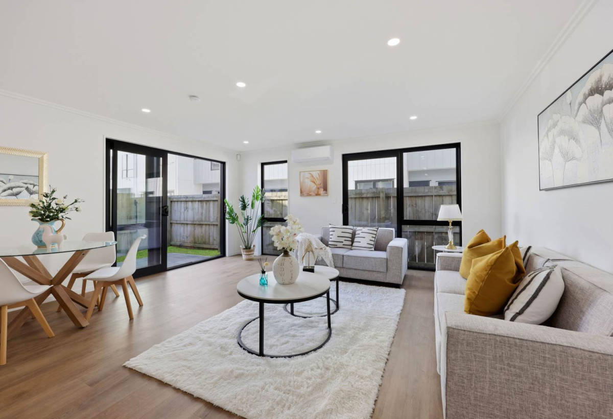 Brandnew standalone 4 beds (2 ensuites) 3 baths home with garage, Lot 3/30 Airfield Road, Takanini, Auckland