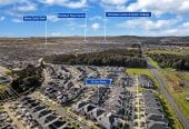 2 kitchens, 8 beds (3 ensuites) 5.5 baths house with double garage and 3 beds granny, 12 Uru Drive, Flat Bush, Auckland