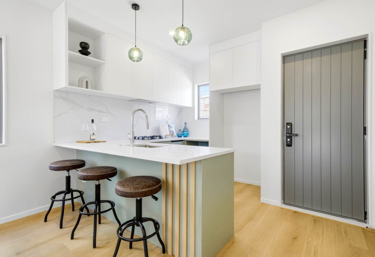 Brandnew standalone 4 beds 2.5 baths house with garage, 22 Flax Street, Westgate, Auckland