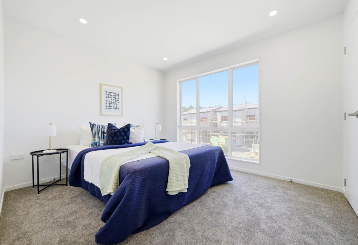 Brandnew standalone 4 beds 2.5 baths house with garage, 22 Flax Street, Westgate, Auckland