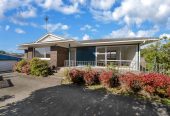 607m2 section, Brick and tile 3 beds 1 bath house with standalone double garage, 16 Harford Place, Pakuranga Heights, Auckland