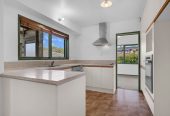 607m2 section, Brick and tile 3 beds 1 bath house with standalone double garage, 16 Harford Place, Pakuranga Heights, Auckland