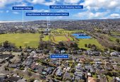 607m2 section, Brick and tile 3 beds 1 bath house with standalone double garage, 16 Harford Place, Pakuranga Heights, Auckland