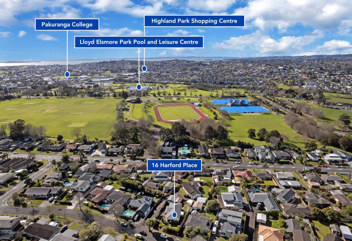 607m2 section, Brick and tile 3 beds 1 bath house with standalone double garage, 16 Harford Place, Pakuranga Heights, Auckland