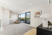 2 kitchens, Brandnew standalone 5 beds 4 baths home with double garage, 113a Queenstown Road, Onehunga, Auckland