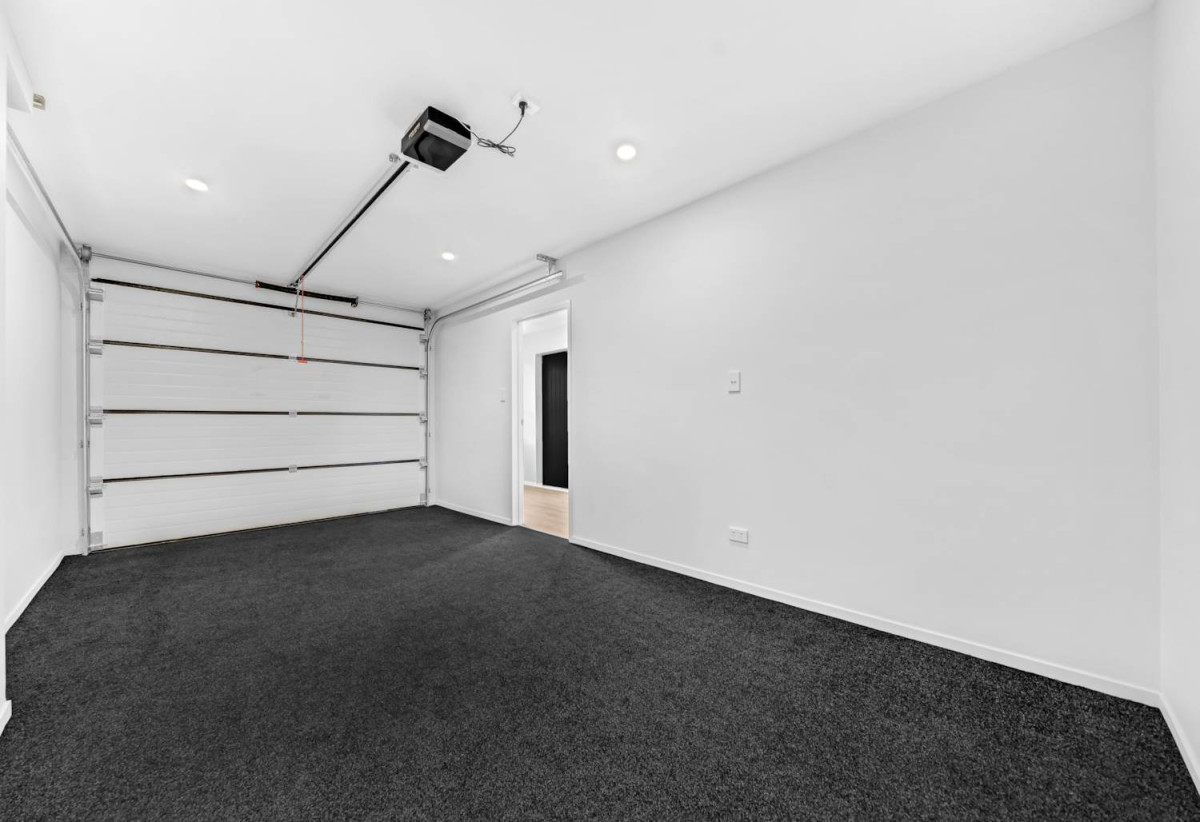 Brandnew 3 beds 3 baths home with garage, Downstairs Ensuite Bedroom with Separate Access, Walk to schools, supermarkets, cafes, and parks, Lot 5/50 Farringdon Street, Glen Innes, Auckland