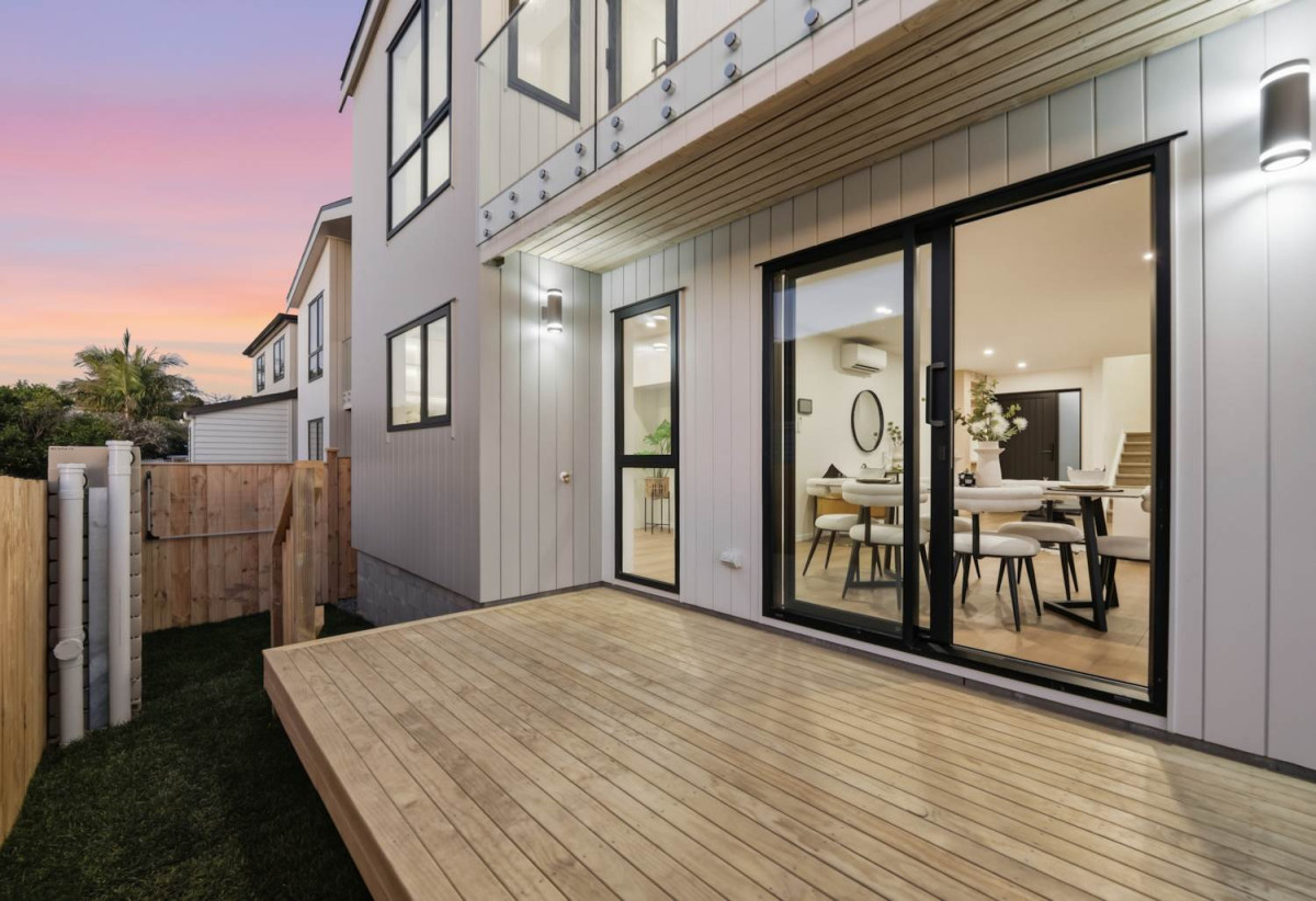 Master Builder Warranty, Brandnew standalone 5 beds 3.5 baths with garage, Lot 3/31 Cherry Road, Bucklands Beach, Auckland