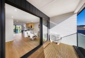 With View, Brandnew freehold 3 beds ( 2 semi-ensuites) 2.5 baths home with car park, 2/73 Glendale Road, Glen Eden, Auckland