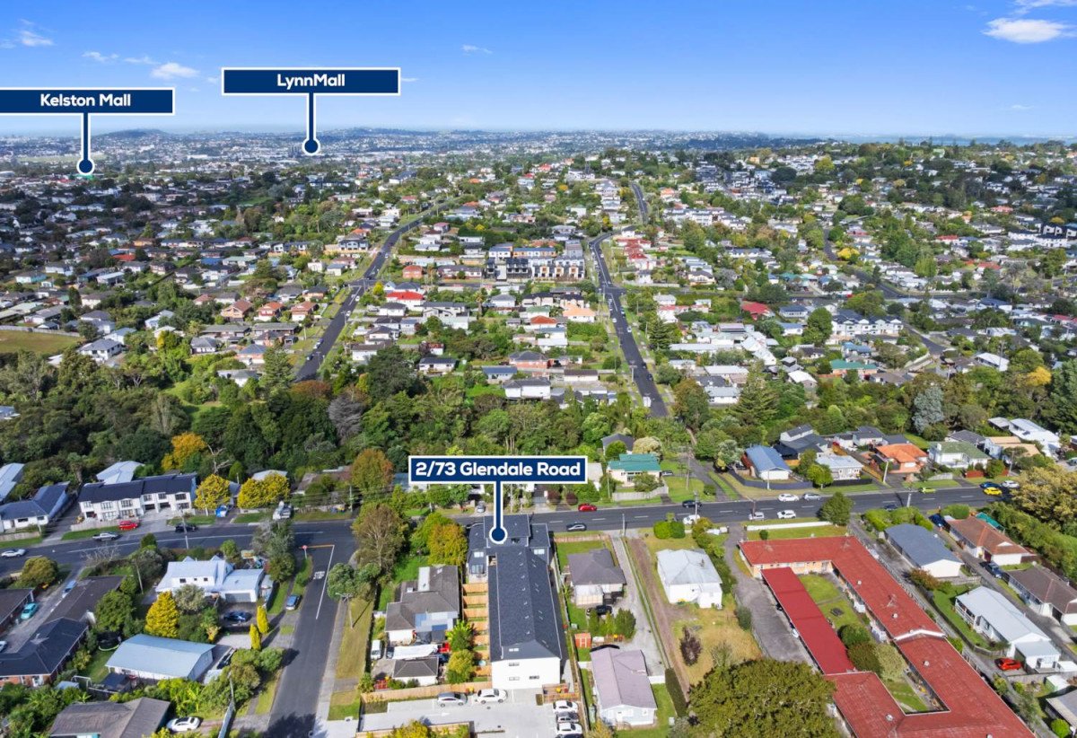 With View, Brandnew freehold 3 beds ( 2 semi-ensuites) 2.5 baths home with car park, 2/73 Glendale Road, Glen Eden, Auckland