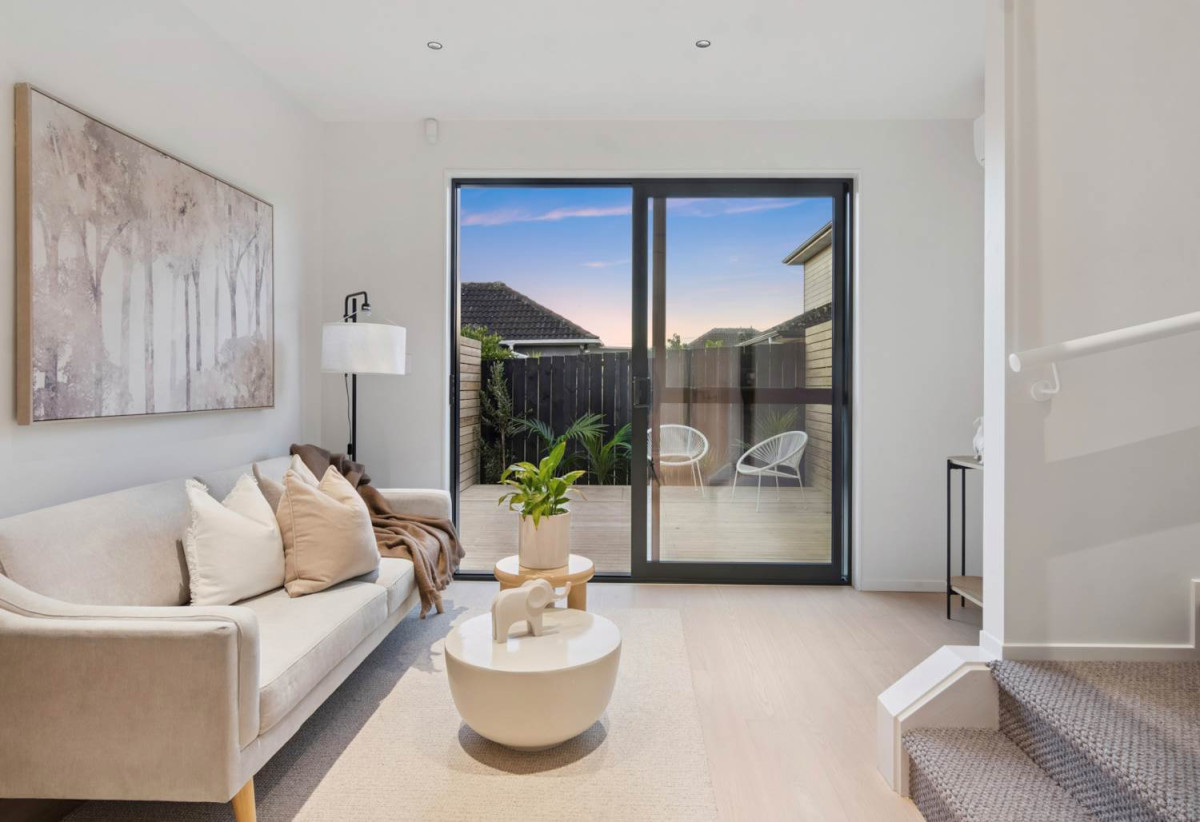Stamford 10-Year Master Build Warranty, Brandnew 2 beds 1.5 baths home with car park, 34 Holland Avenue, Pt England, Auckland