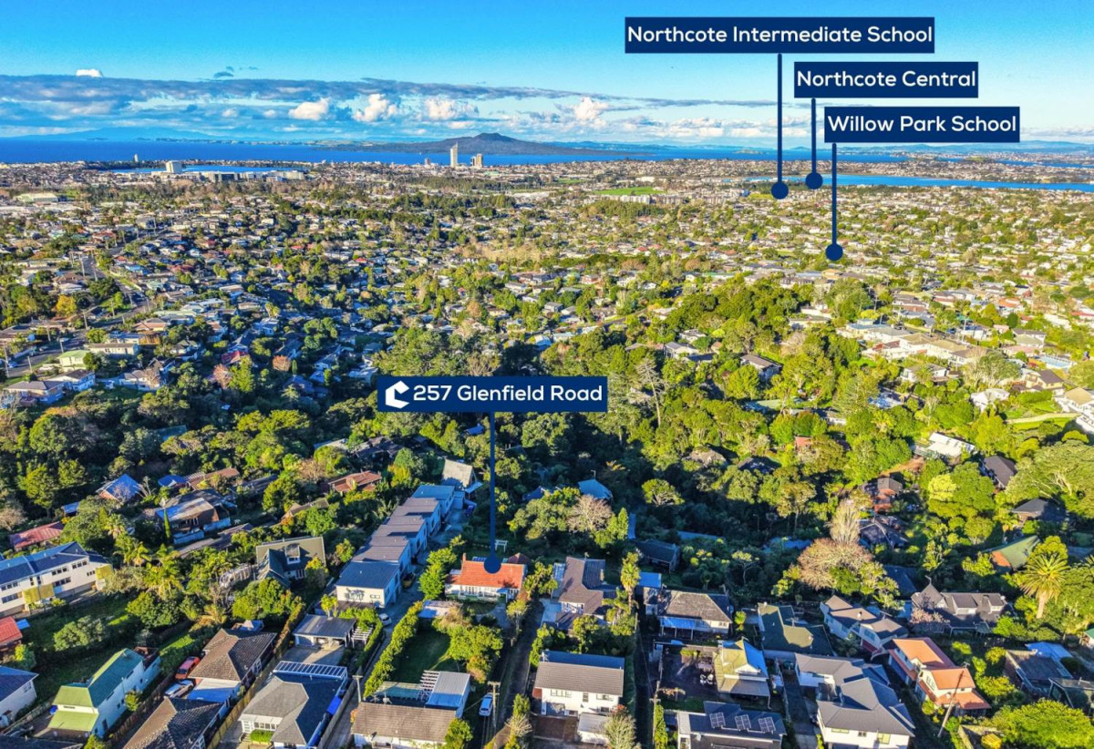 1576m2 section, Once in 70+ Years, Built and lovingly owned by the same family since 1954, 3 beds 1 bath house with garage, 0.3 km to Willow Park School, 257 Glenfield Road, Hillcrest, Auckland