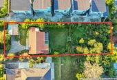 1576m2 section, Once in 70+ Years, Built and lovingly owned by the same family since 1954, 3 beds 1 bath house with garage, 0.3 km to Willow Park School, 257 Glenfield Road, Hillcrest, Auckland