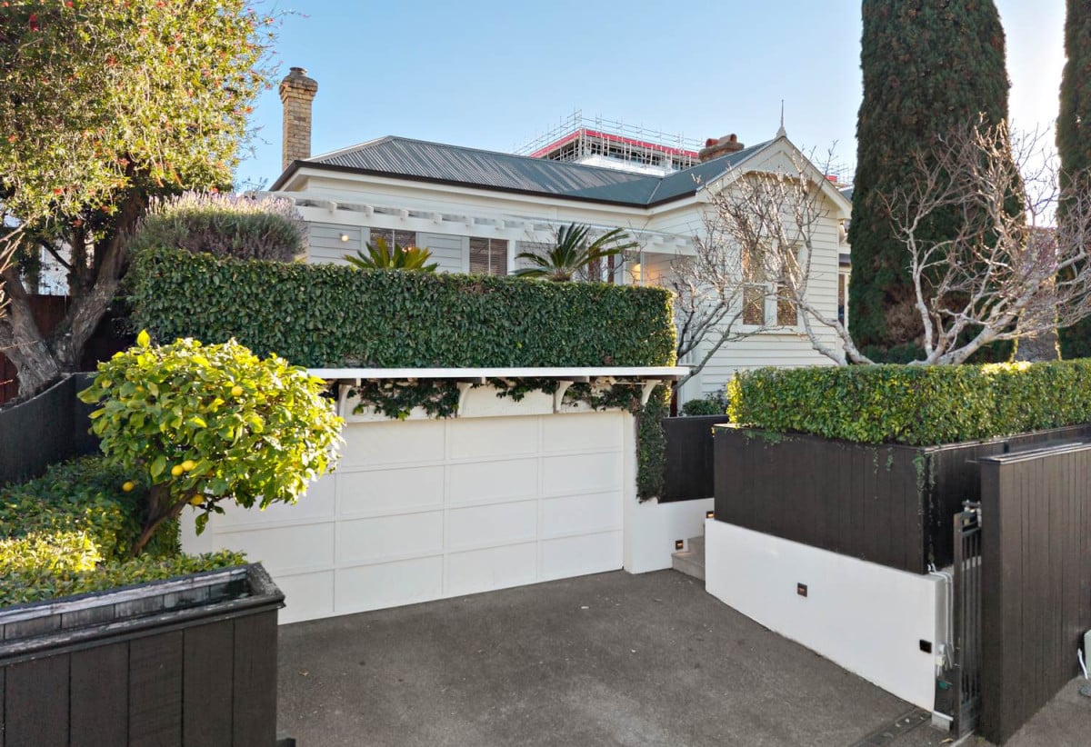 574m2 section, Double Grammar school zone (AGS & EGGS), Owners relocating overseas, Beautifully restored 3 beds + office room 2 baths house with double garage, 25 Earle Street, Parnell, Auckland