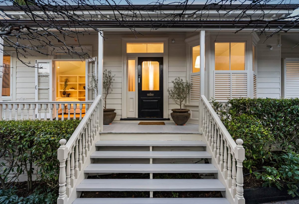 574m2 section, Double Grammar school zone (AGS & EGGS), Owners relocating overseas, Beautifully restored 3 beds + office room 2 baths house with double garage, 25 Earle Street, Parnell, Auckland
