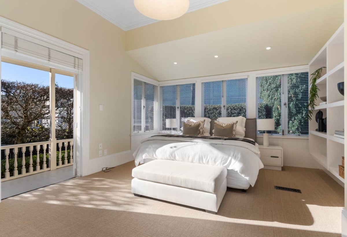 574m2 section, Double Grammar school zone (AGS & EGGS), Owners relocating overseas, Beautifully restored 3 beds + office room 2 baths house with double garage, 25 Earle Street, Parnell, Auckland