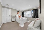Must sell, Walk to Ormiston Schools and Ormiston shopping centre, 5 Bedrooms (3 Ensuites) | 4.5 Bathrooms | Approx. 270m² Floor Area | 424m²(MOL) Freehold Land | Internal Double garage | Fully Fenced, 8 Listack Drive, Flat Bush, Auckland