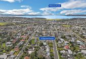 809m2 section, Motivated vendor, Renovated Brick and tile 3 beds 1 bath house with garage, 19 Sherwood Avenue, Te Atatu South, Auckland