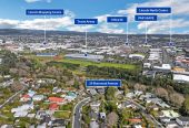 809m2 section, Motivated vendor, Renovated Brick and tile 3 beds 1 bath house with garage, 19 Sherwood Avenue, Te Atatu South, Auckland