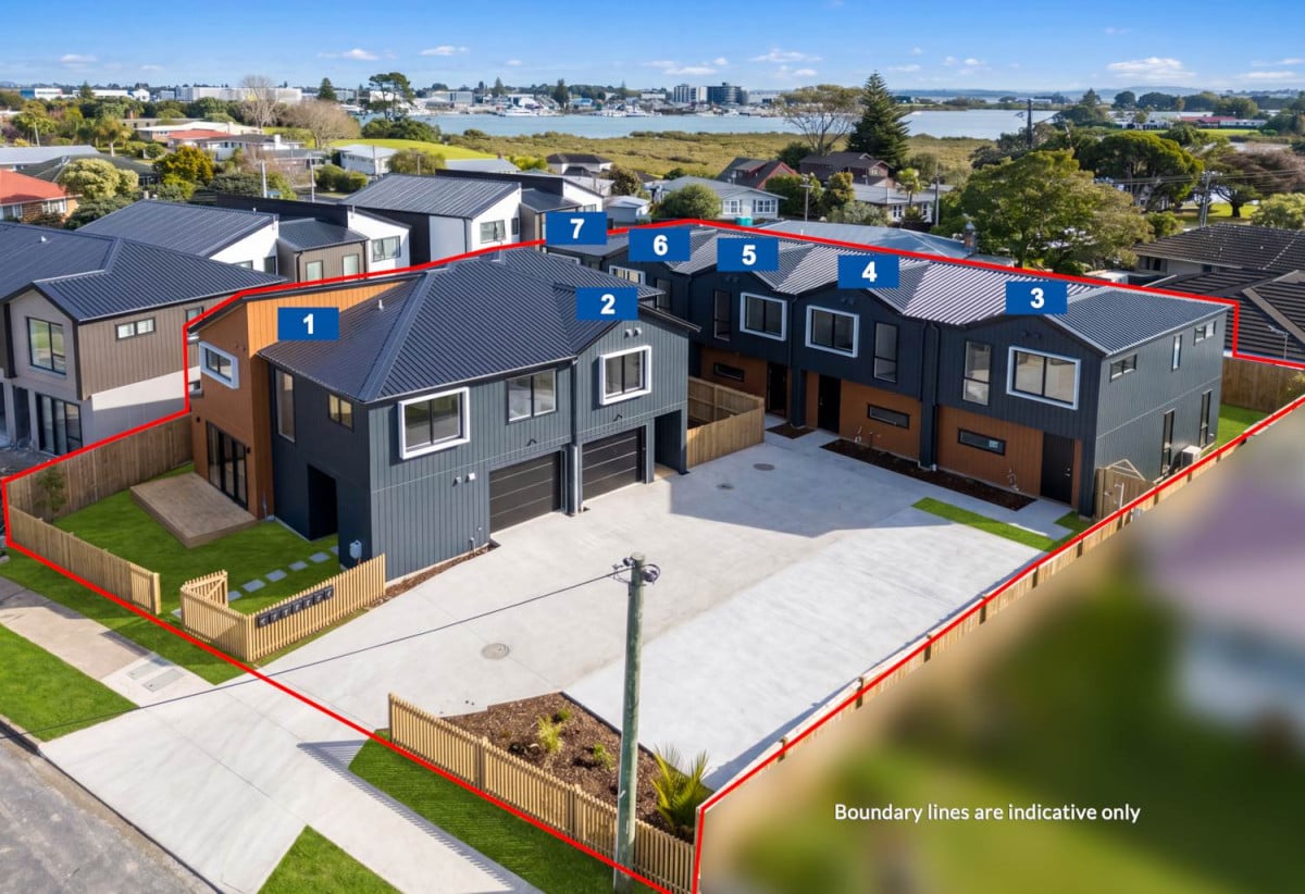 Brandnew freehold Lots 3-7, 3 bedrooms | 2.5 bathrooms | 1–2 off-street parks, 57 Tiraumea Drive, Pakuranga, Auckland