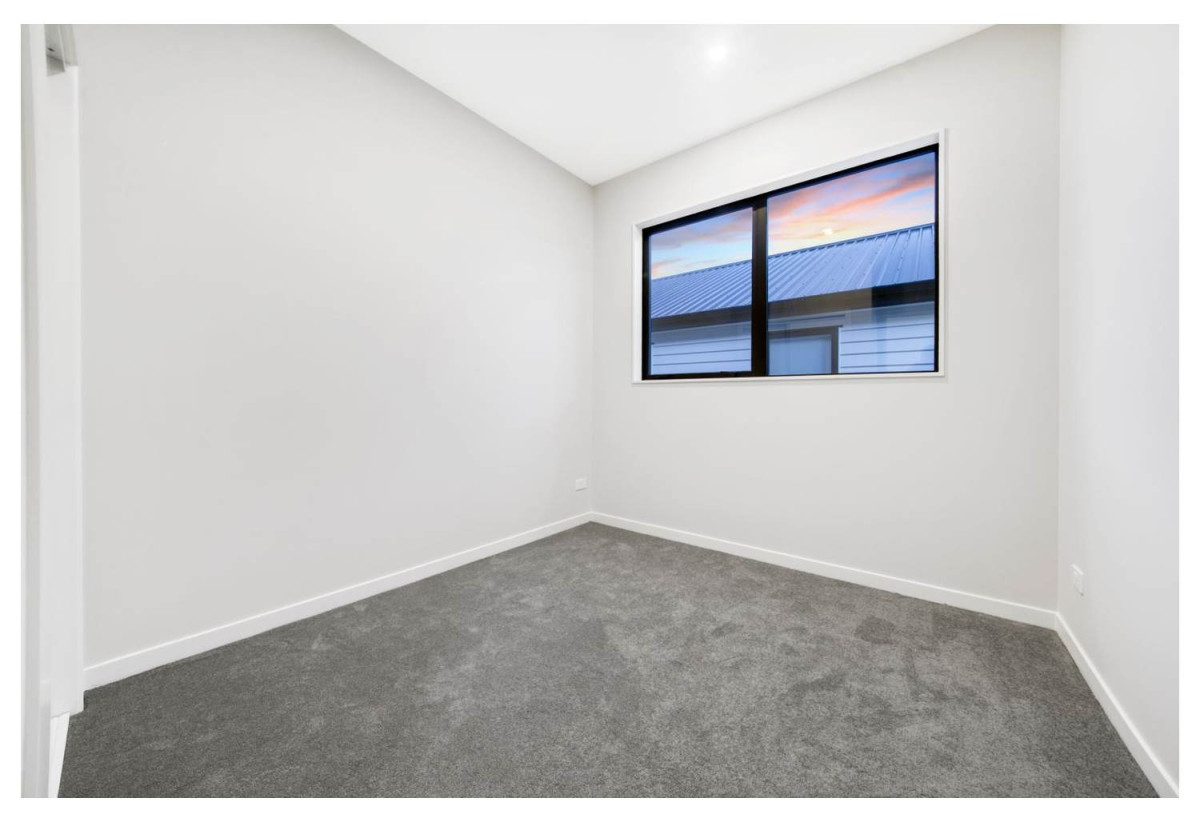 Motivated vendor, Brandnew 5 beds 3 baths house with garage, 28 Bannockburn Road, Opaheke, Auckland