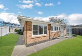 Renovated Brick and tile 2 beds 1 bath home with carport, 1/9 Glenties Lane, Ellerslie, Auckland