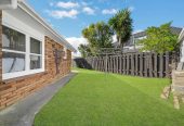 Renovated Brick and tile 2 beds 1 bath home with carport, 1/9 Glenties Lane, Ellerslie, Auckland