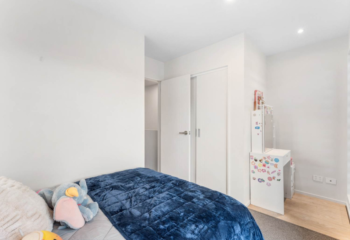 Modern, Low Maintenance Living in Milldale, Freehold 3 beds 1.5 baths townhouse with garage, 5/3 Walsh Road, Wainui, Auckland