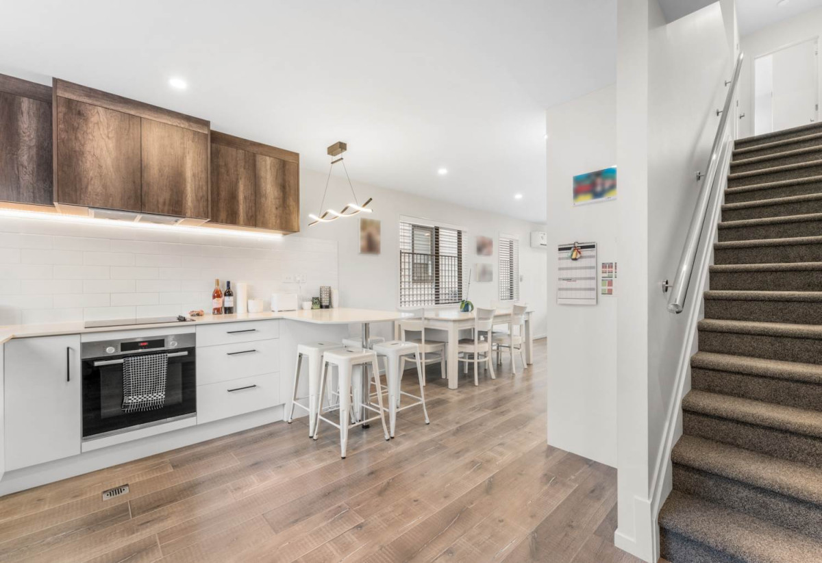 Modern, Low Maintenance Living in Milldale, Freehold 3 beds 1.5 baths townhouse with garage, 5/3 Walsh Road, Wainui, Auckland