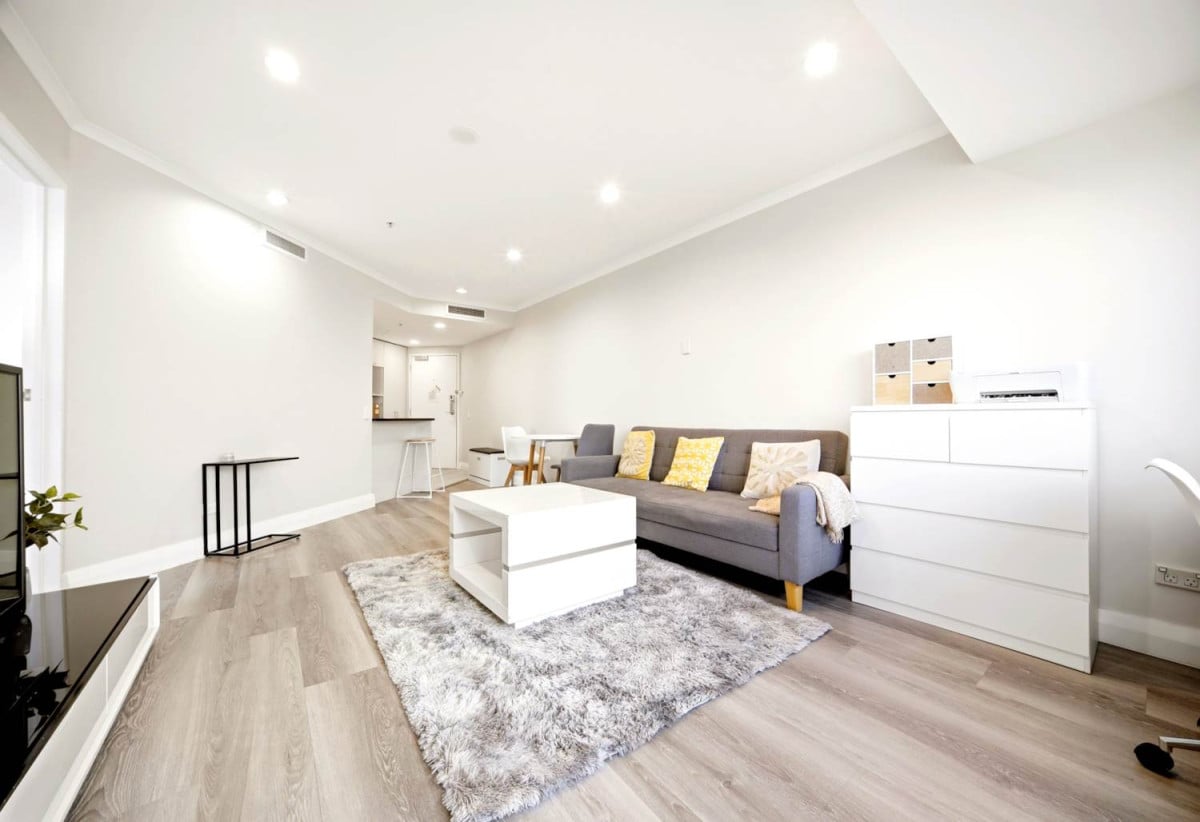 With views of Rangi & The City Skyline, 48m2 1 bed 1 bath apartment, zoned for Westlake Girls’ High School and Takapuna Grammar School, 914/9-17 Byron Avenue, Takapuna, Auckland