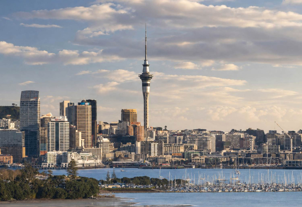 With views of Rangi & The City Skyline, 48m2 1 bed 1 bath apartment, zoned for Westlake Girls’ High School and Takapuna Grammar School, 914/9-17 Byron Avenue, Takapuna, Auckland