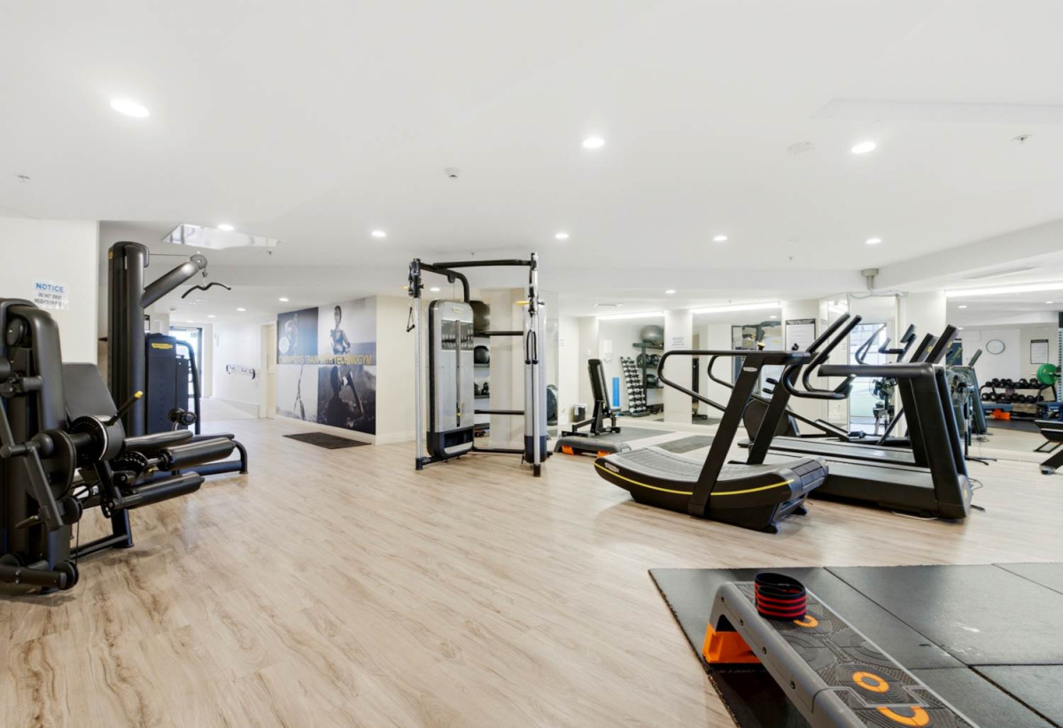 With views of Rangi & The City Skyline, 48m2 1 bed 1 bath apartment, zoned for Westlake Girls’ High School and Takapuna Grammar School, 914/9-17 Byron Avenue, Takapuna, Auckland