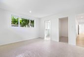 428m2 section, 4 beds 2.5 baths house with car parks, walks to schools, 6A Alston Avenue, Kelston, Auckland