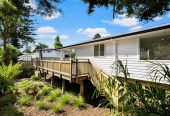 428m2 section, 4 beds 2.5 baths house with car parks, walks to schools, 6A Alston Avenue, Kelston, Auckland