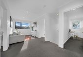 4 beds + study 2 baths house with double garage, 2/12 Solana Court, Botany Downs, Auckland