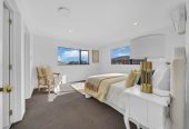 4 beds + study 2 baths house with double garage, 2/12 Solana Court, Botany Downs, Auckland