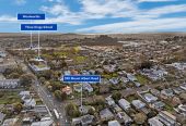 936m2 section, 4 beds 1 bath house with garage, 590 Mount Albert, Royal Oak, Auckland