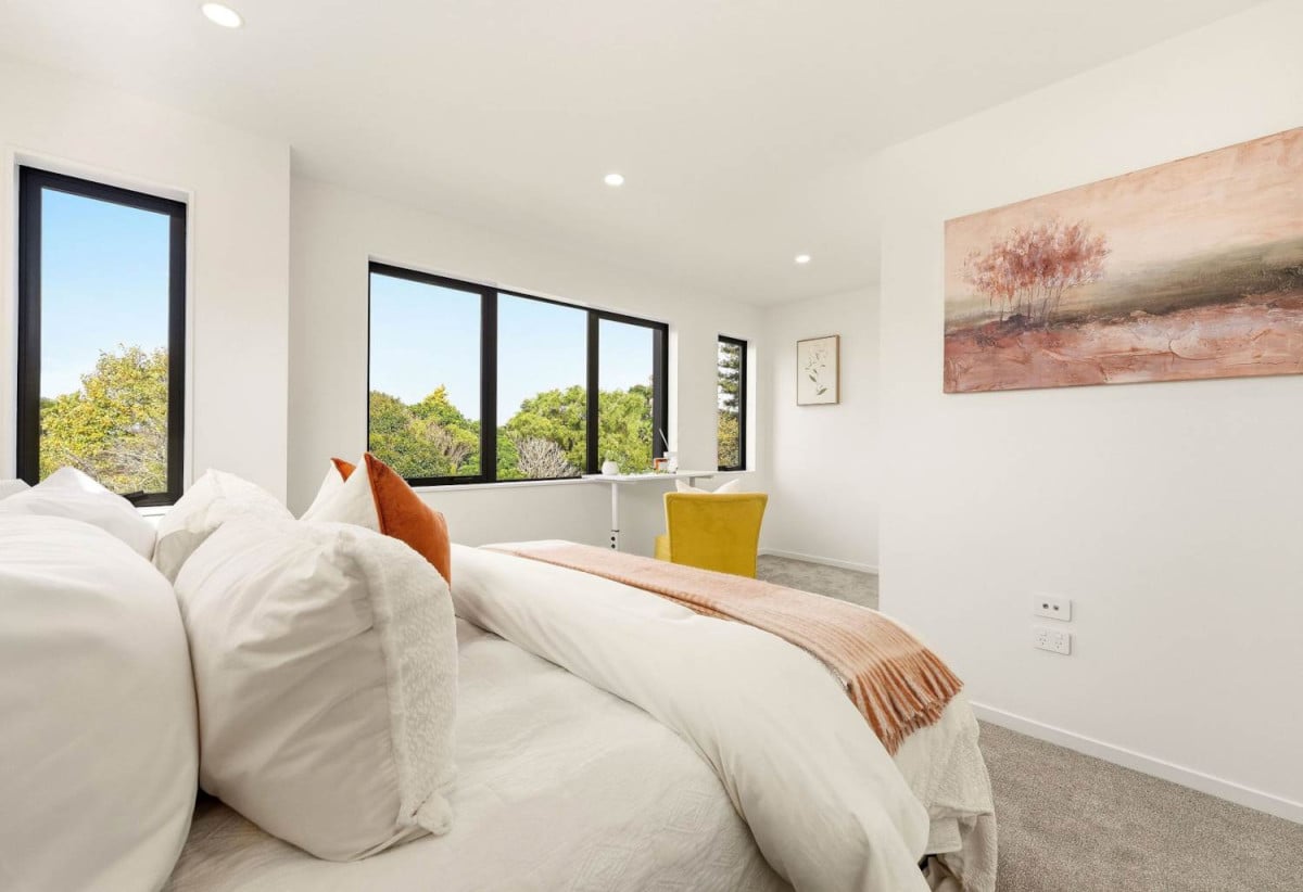 Brandnew 5 beds 3.5 baths home with garage, ground floor 2 beds 1 bath with a separate entrance, 27 Scott Road, Hobsonville, Auckland