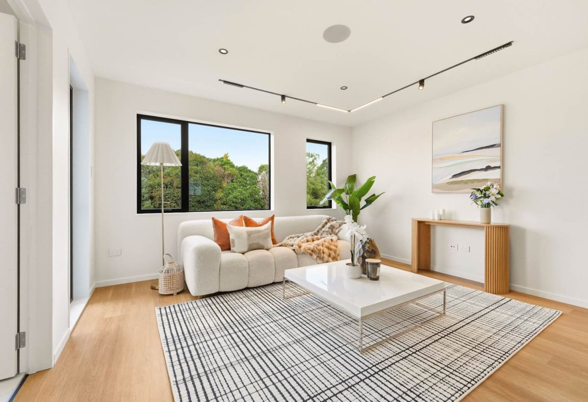 Brandnew 5 beds 3.5 baths home with garage, ground floor 2 beds 1 bath with a separate entrance, 27 Scott Road, Hobsonville, Auckland