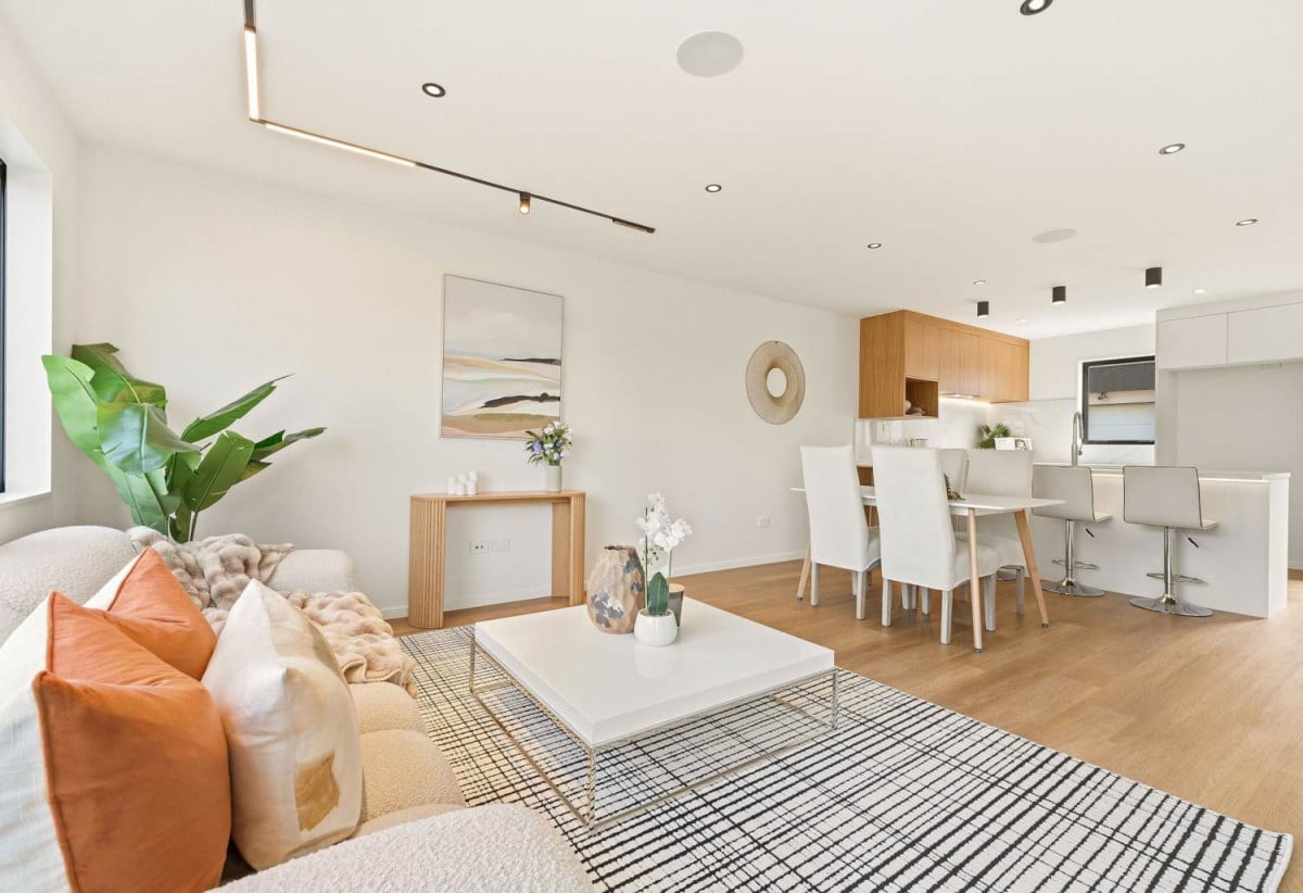Brandnew 5 beds 3.5 baths home with garage, ground floor 2 beds 1 bath with a separate entrance, 27 Scott Road, Hobsonville, Auckland