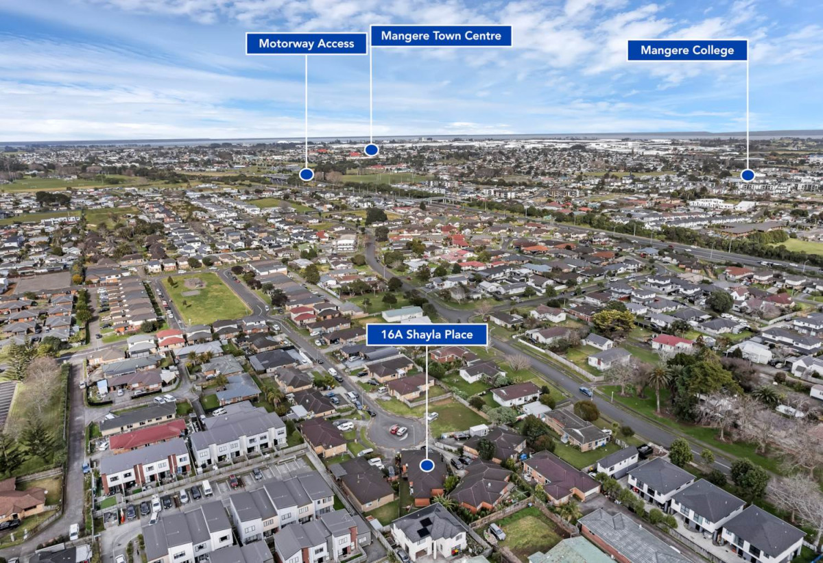 Renovated 3 Years Ago, Brick and tile 4 beds 2 baths house with double garage, 16a Shayla Place, Mangere, Auckland
