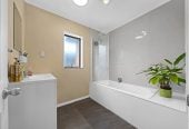 Renovated 3 Years Ago, Brick and tile 4 beds 2 baths house with double garage, 16a Shayla Place, Mangere, Auckland