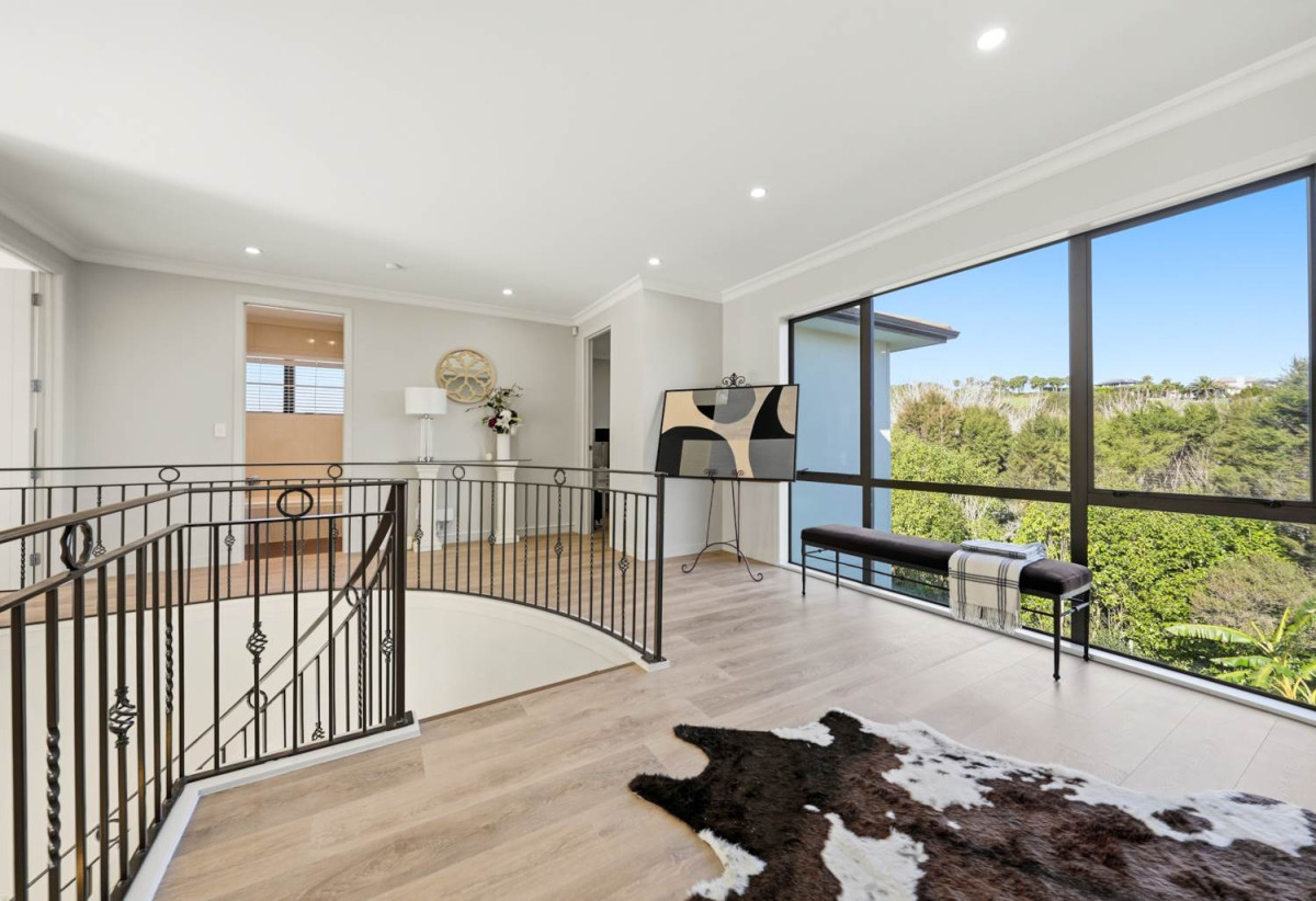 5000m2 section, Mediterranean Luxury, Modern Living, 6 beds 4 baths house with triple garage and 2 beds granny, 1.3 km to Mission Heights Junior College, 15B Regis Lane, Flat Bush, Auckland