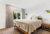 Double Grammar school zone ( AGS and EGGS), Freehold 1 bed 1 bath apartment with car park, Already priced to sell for cash buyers factoring in an upcoming reclad to modernise the building in the near future, 1E/18 Joseph Banks Terrace, Remuera, Auckland