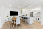 Double Grammar school zone ( AGS and EGGS), Freehold 1 bed 1 bath apartment with car park, Already priced to sell for cash buyers factoring in an upcoming reclad to modernise the building in the near future, 1E/18 Joseph Banks Terrace, Remuera, Auckland