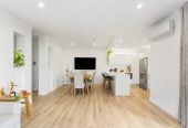 Double Grammar school zone ( AGS and EGGS), Freehold 1 bed 1 bath apartment with car park, Already priced to sell for cash buyers factoring in an upcoming reclad to modernise the building in the near future, 1E/18 Joseph Banks Terrace, Remuera, Auckland