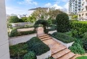 Double Grammar school zone ( AGS and EGGS), Freehold 1 bed 1 bath apartment with car park, Already priced to sell for cash buyers factoring in an upcoming reclad to modernise the building in the near future, 1E/18 Joseph Banks Terrace, Remuera, Auckland
