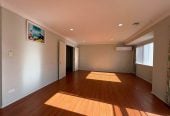 For rent, 4 beds 3 baths house with double garage, available 14th August, 23B Penruddocke Road, Half Moon Bay, Auckland