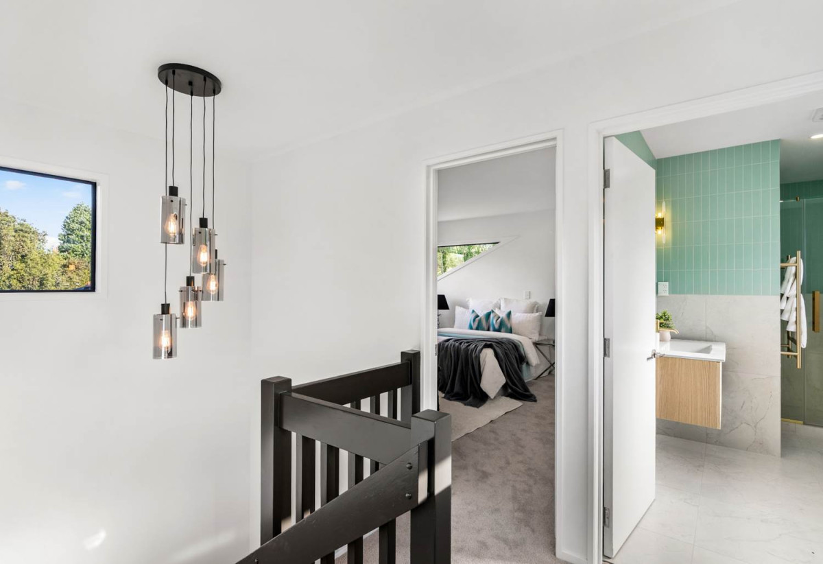 658m2 section, 300m2 Fully renovated 4 beds 2.5 baths house, Double internal-access garage plus workshop, Three versatile living areas including a large rumpus, 14 Heaton Grove, Chatswood, Auckland