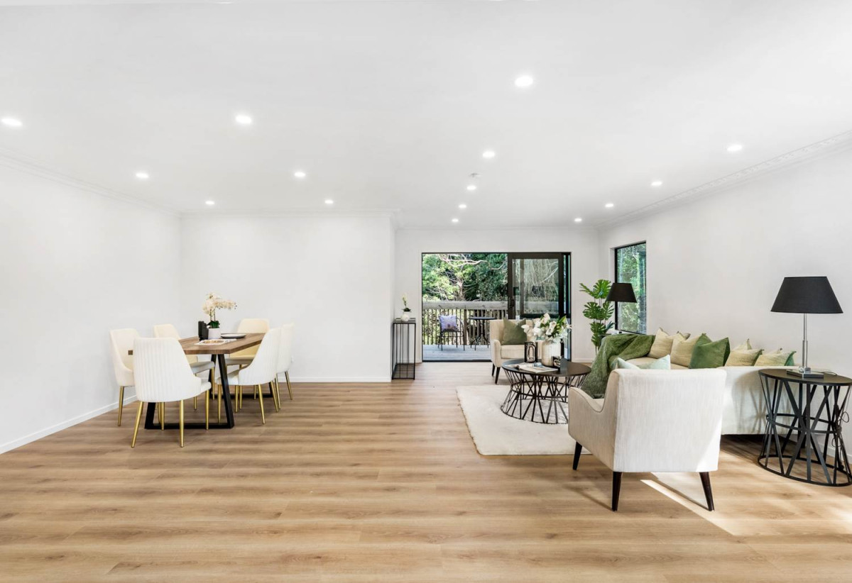 658m2 section, 300m2 Fully renovated 4 beds 2.5 baths house, Double internal-access garage plus workshop, Three versatile living areas including a large rumpus, 14 Heaton Grove, Chatswood, Auckland