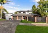 658m2 section, 300m2 Fully renovated 4 beds 2.5 baths house, Double internal-access garage plus workshop, Three versatile living areas including a large rumpus, 14 Heaton Grove, Chatswood, Auckland